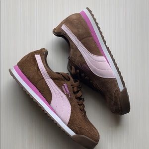 Puma Sneakers